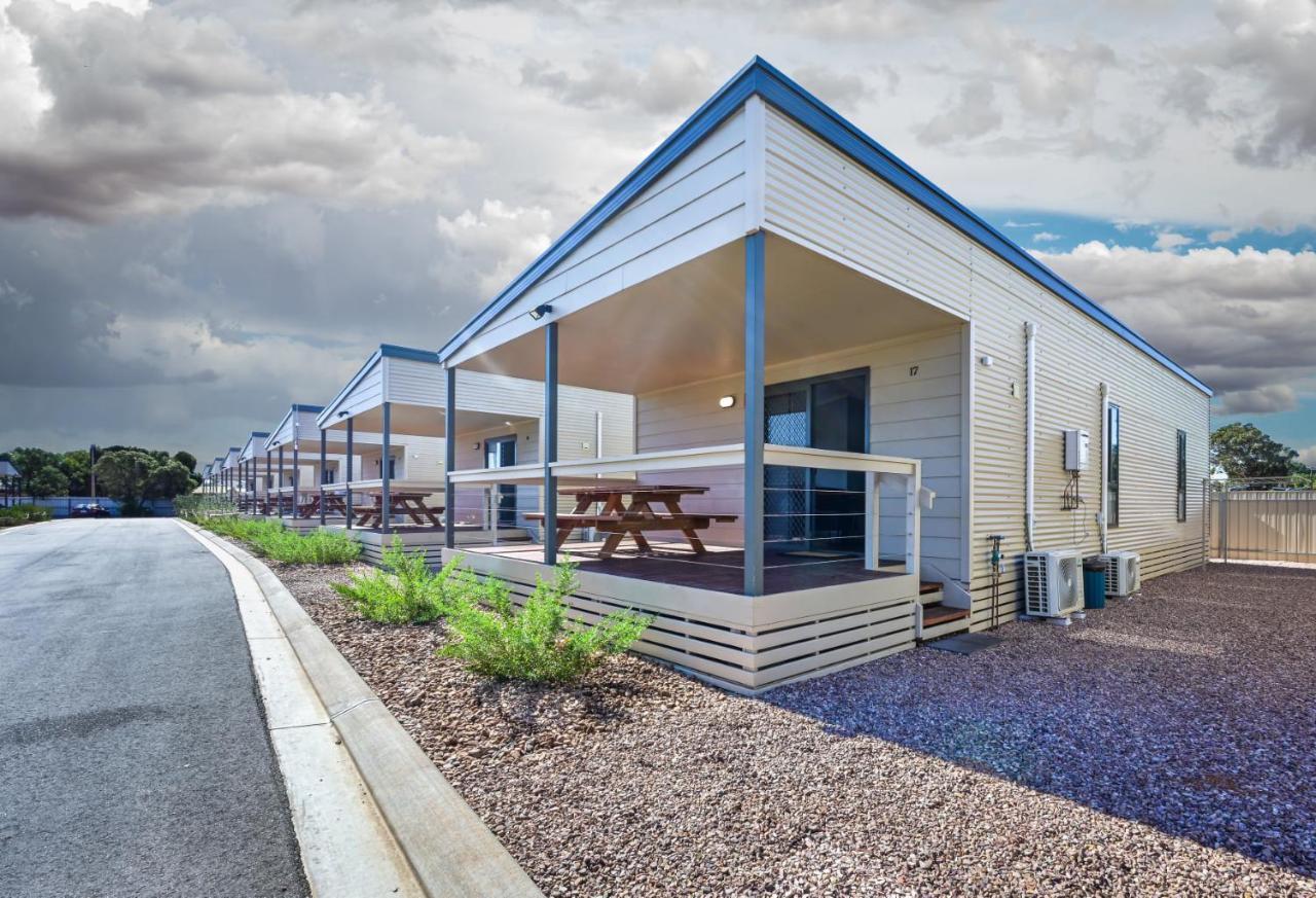 Harvest Stay Cabin Park Порт Огъста Екстериор снимка